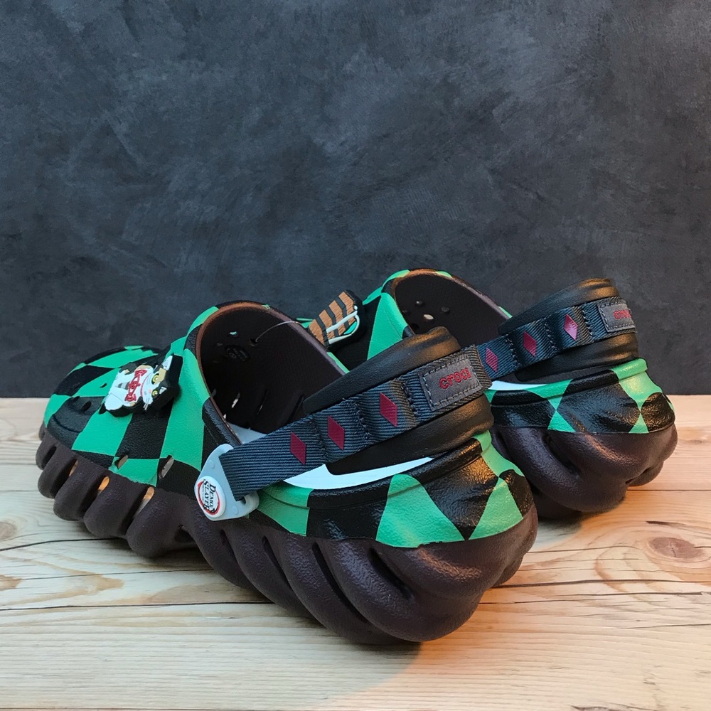 Crocs Demon Slayer Tanjiro Echo Clog - Picture 10 of 16